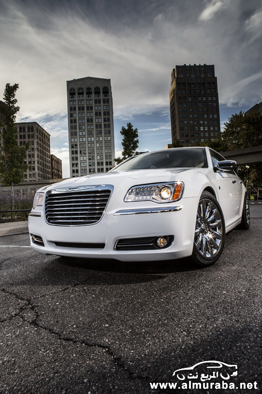 كرايسلر 300 2013 موتاون بالتطويرات الجديدة صور واسعار ومواصفات مع الفيديو Chrysler 300 2013 18